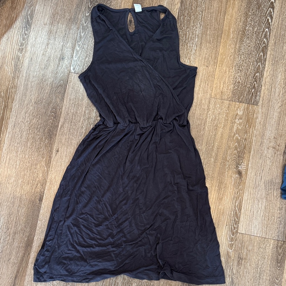 Old Navy Elegant Sleeveless Dress